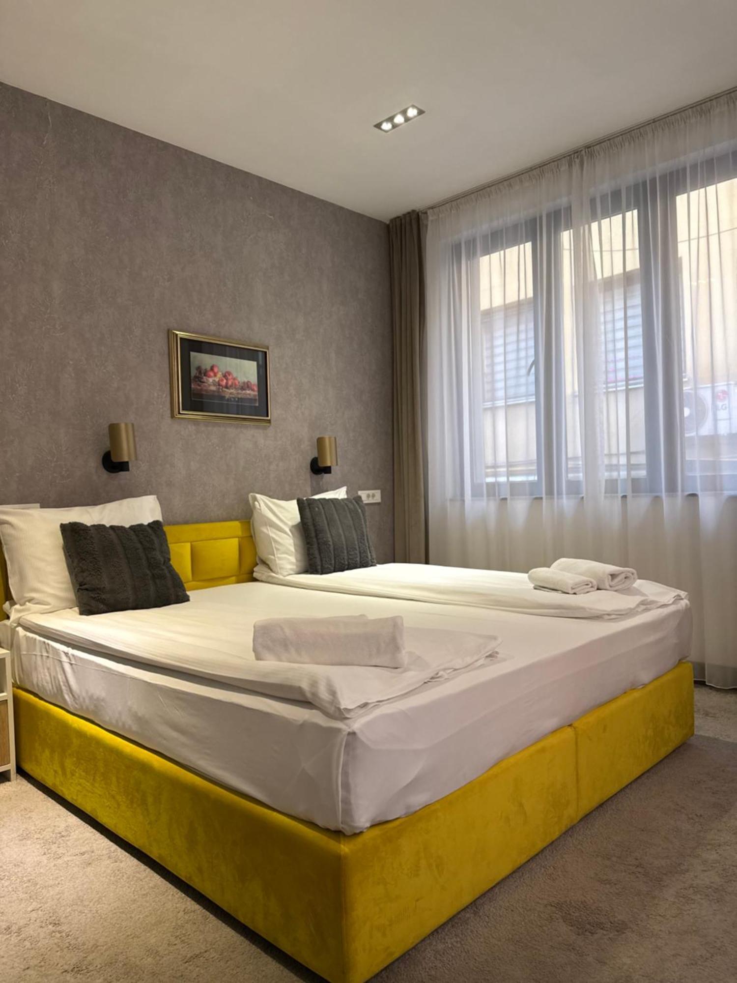 Deluxe Nortel Hotel 塞拉耶佛 外观 照片