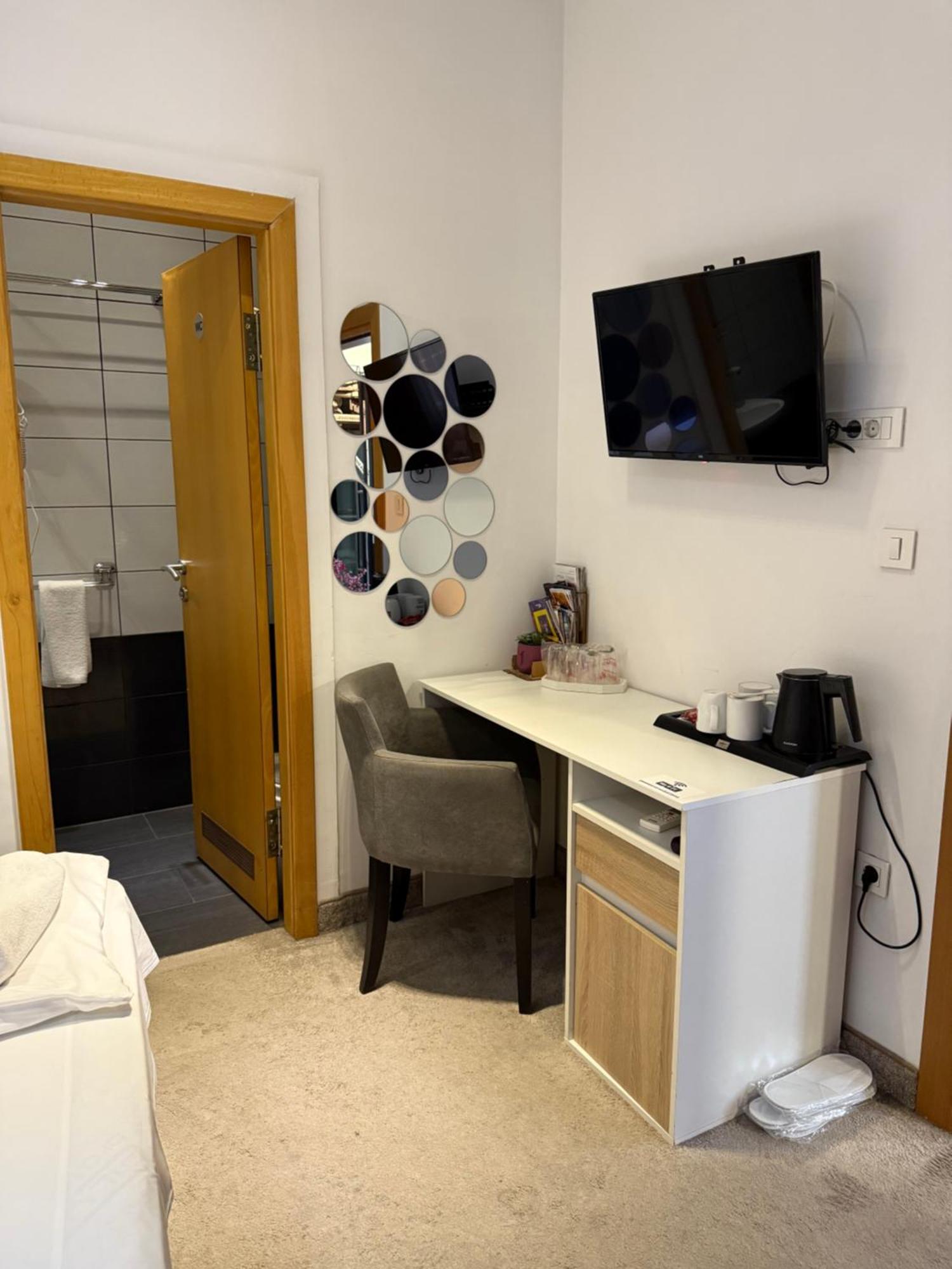 Deluxe Nortel Hotel 塞拉耶佛 外观 照片