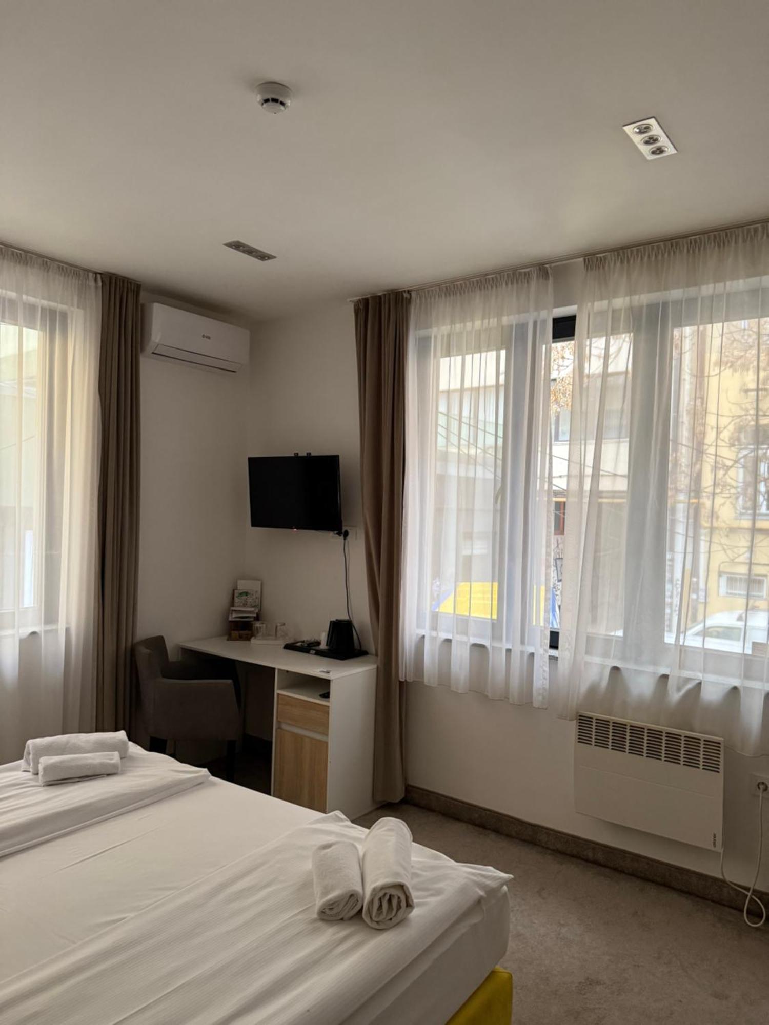 Deluxe Nortel Hotel 塞拉耶佛 外观 照片